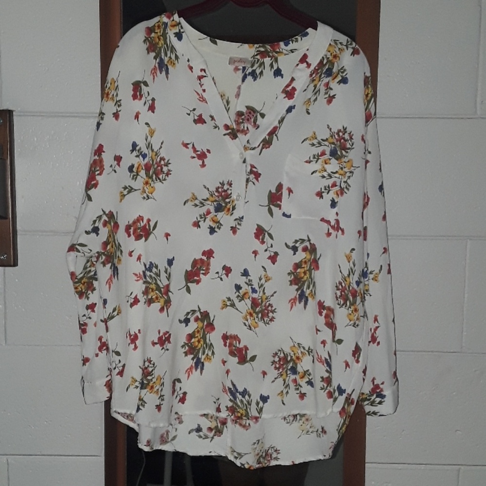 Pixley V white and floral long sleeved flow tshirt